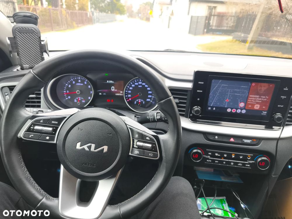 Kia Ceed 1.5 T-GDI M - 8