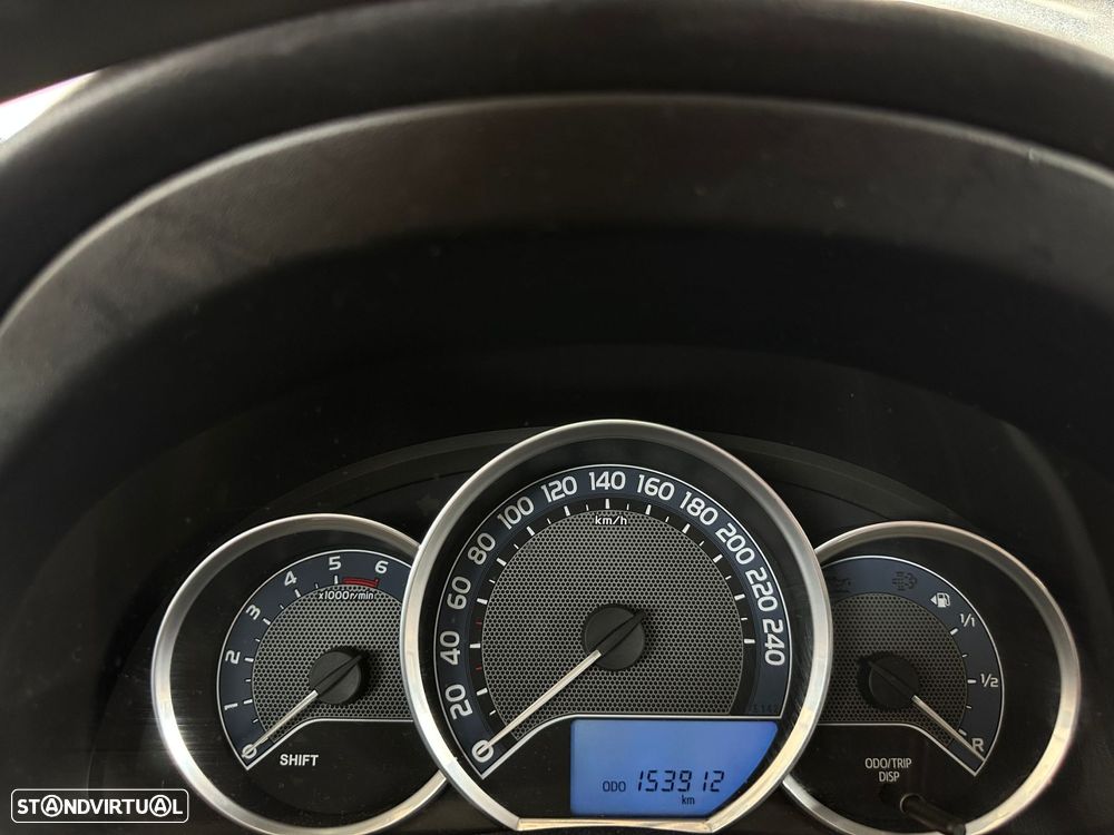 Toyota Auris Touring Sports 1.4 D-4D Comfort - 13