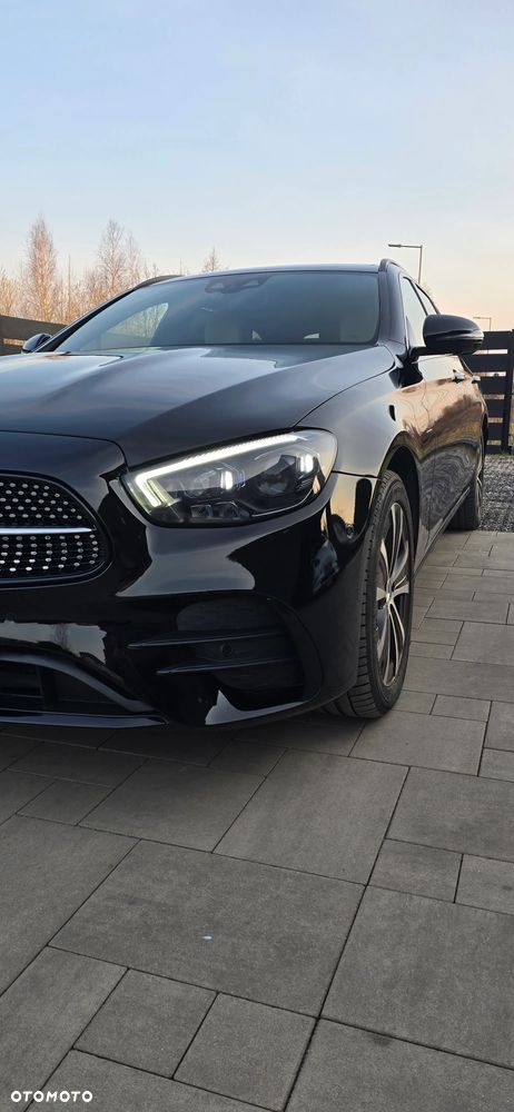 Mercedes-Benz Klasa E ver-220-d-4matic-9g--tronic-amg-line - 6