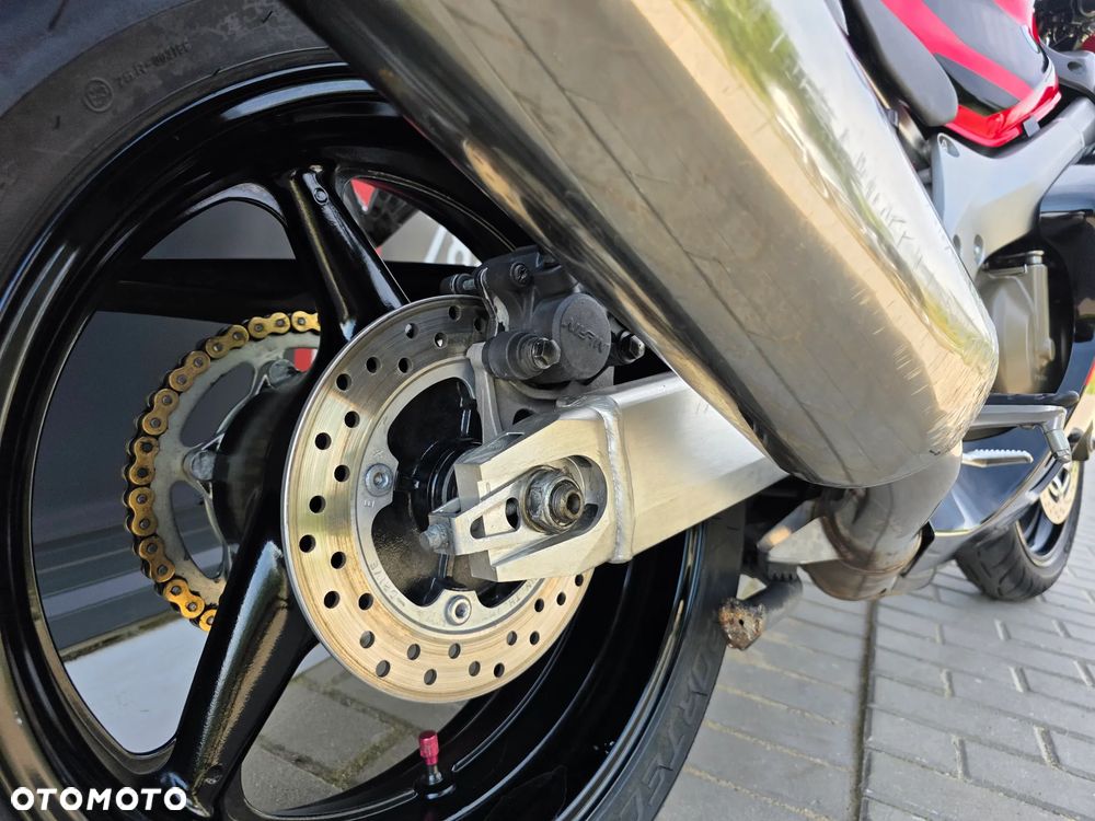 Honda CBR - 19