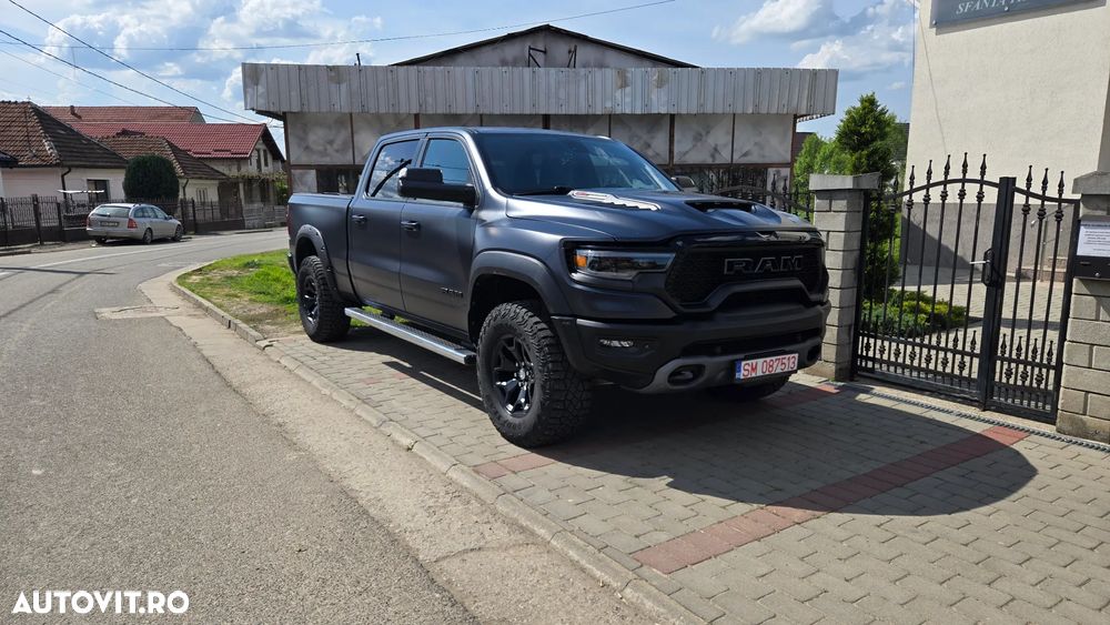 Dodge RAM - 5