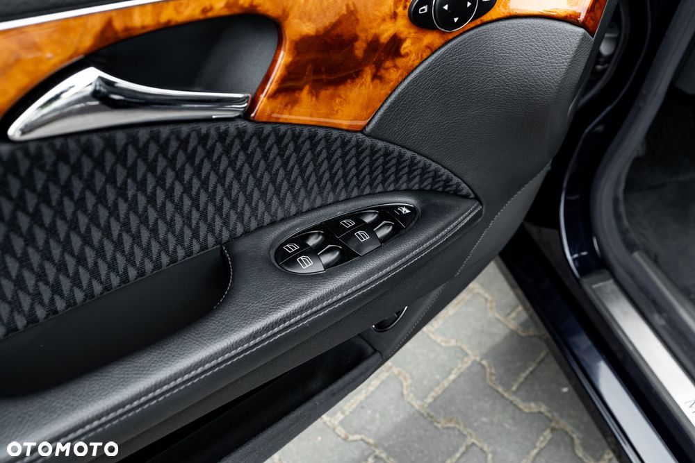 Mercedes-Benz Klasa E 200 Kompressor Automatik Elegance Sport Edition - 19