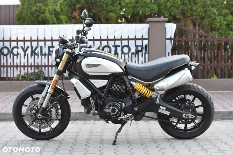 Ducati Scrambler - 23