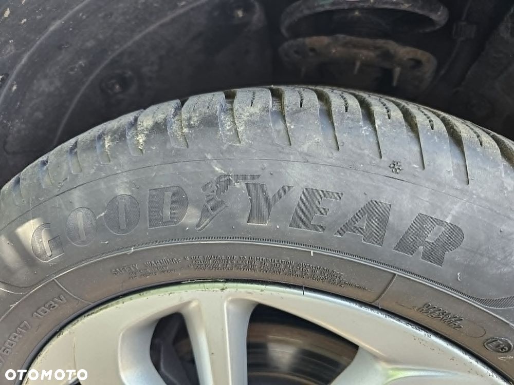 Hyundai Tucson 1.6 GDI BlueDrive Comfort 2WD - 4