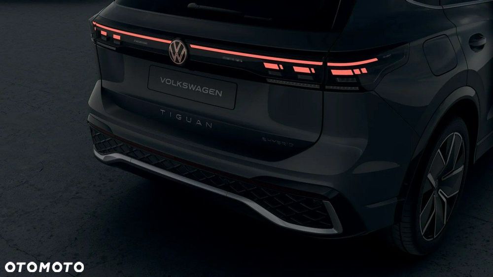 Volkswagen Tiguan - 9
