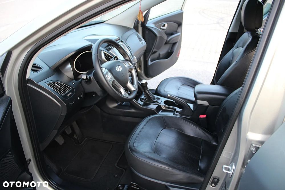 Hyundai ix35 2.0 2WD Style - 13