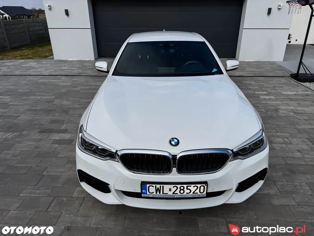 BMW Seria 5 520d M Sport sport - 9