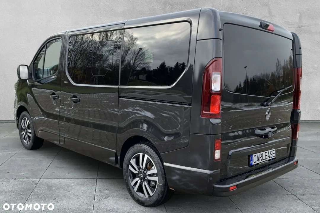 Renault Trafic SpaceClass 2.0 dCi EDC - 3