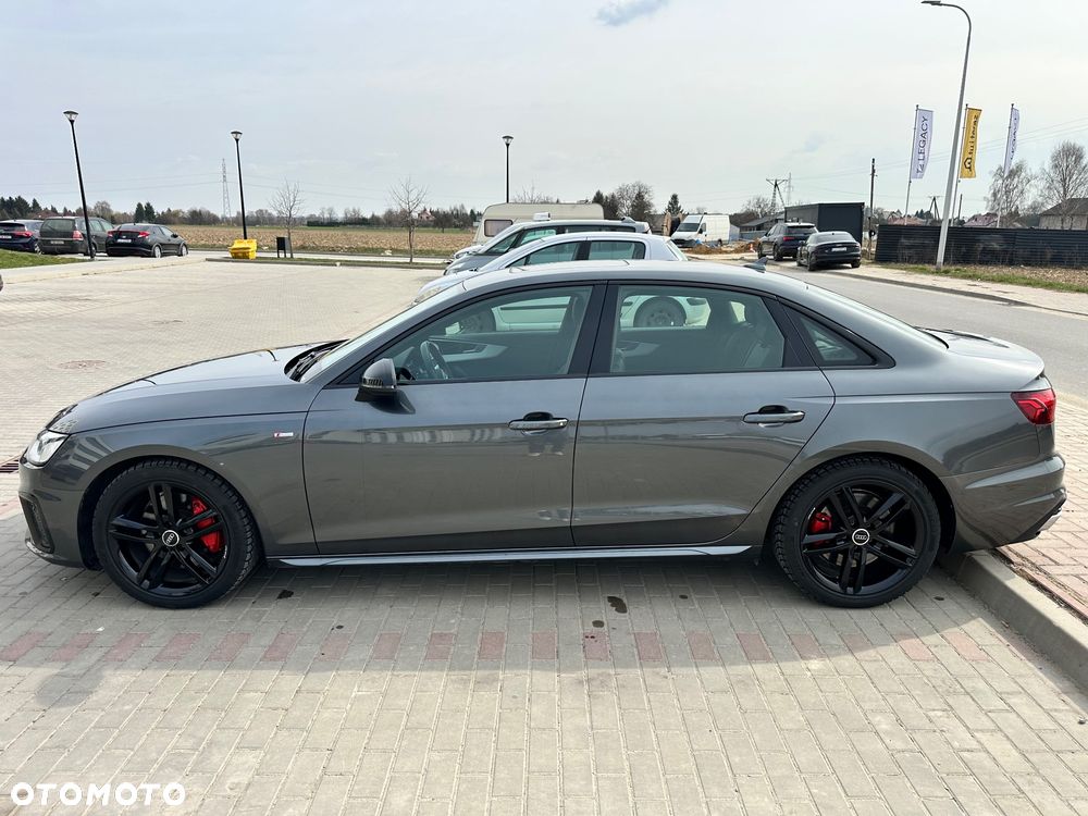 Audi A4 Limousine - 4