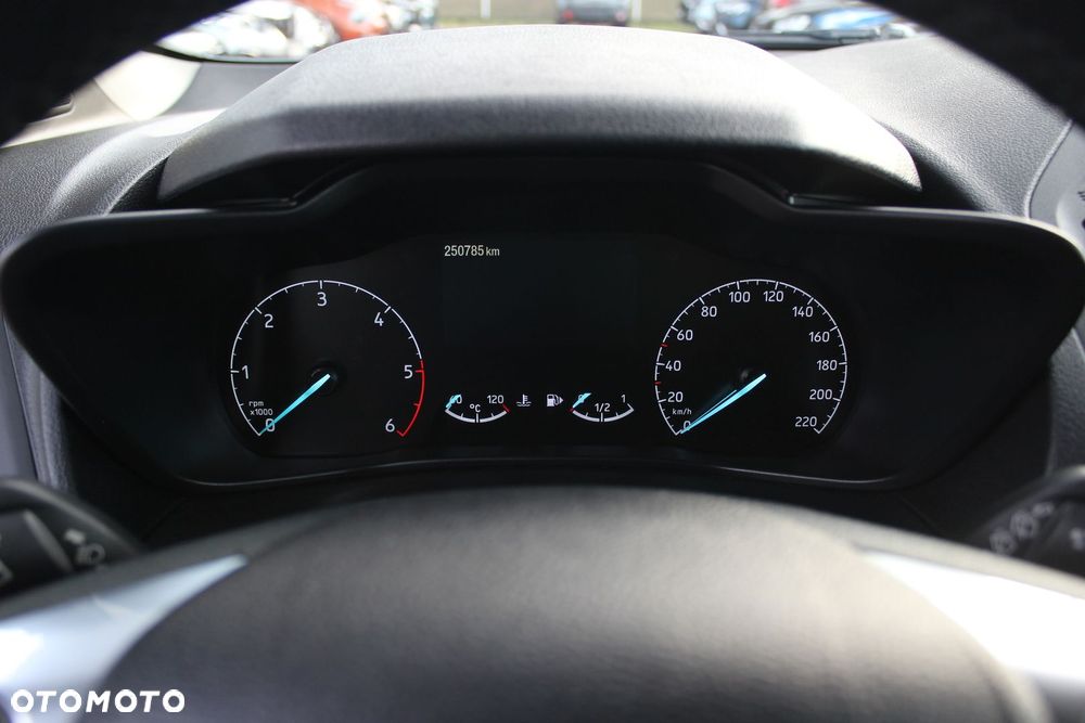 Ford Transit Connect - 7