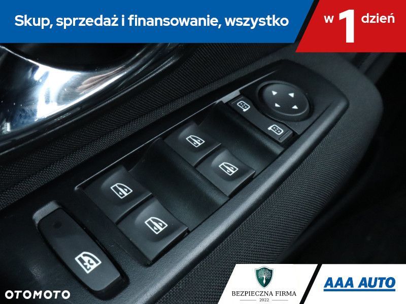 Renault Fluence - 18
