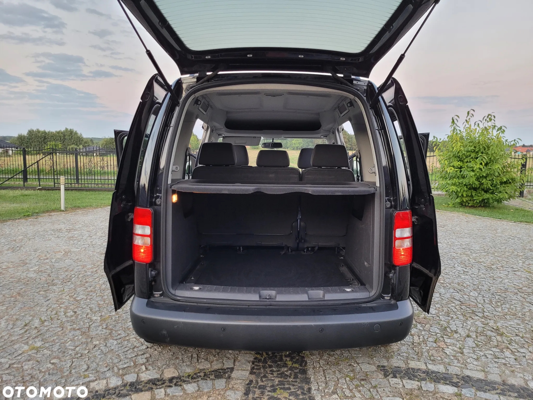 Volkswagen Caddy 1.6 TDI Comfortline Edition - 15
