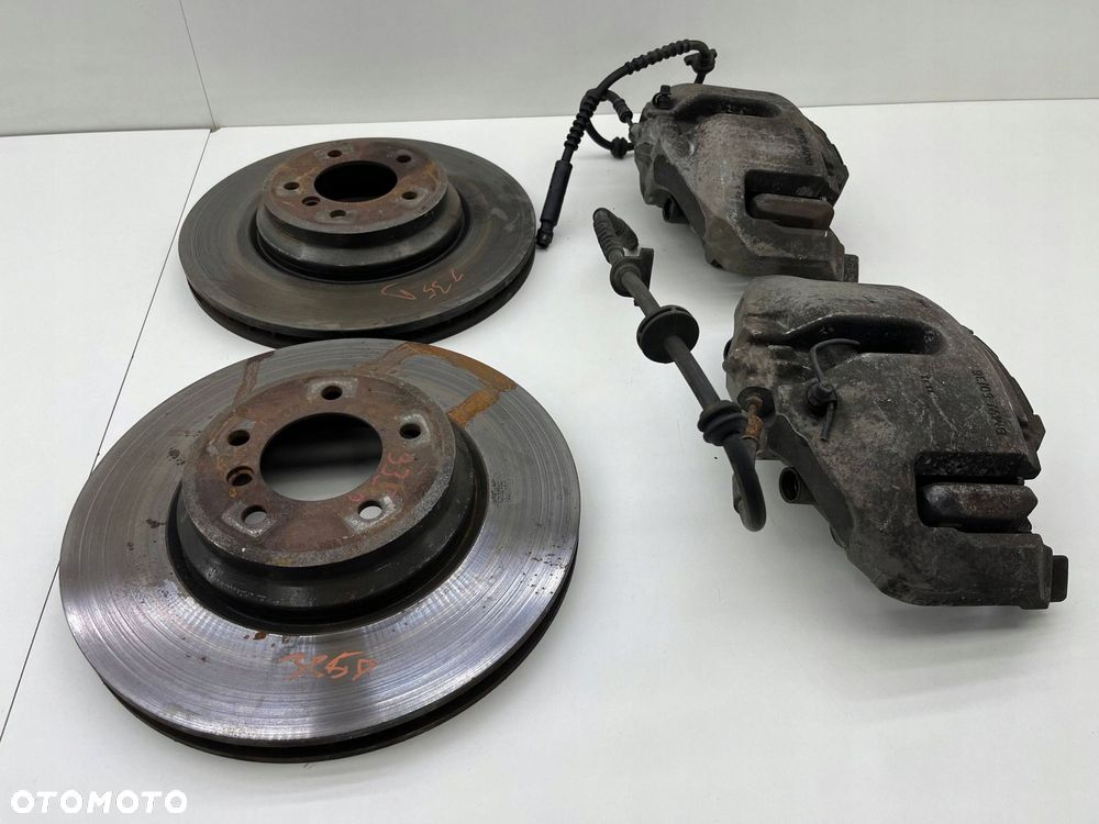 BMW 3 E92 E93 M57 335D TARCZE ZACISKI HAMULCOWE PRZÓD KOMPLET - 2