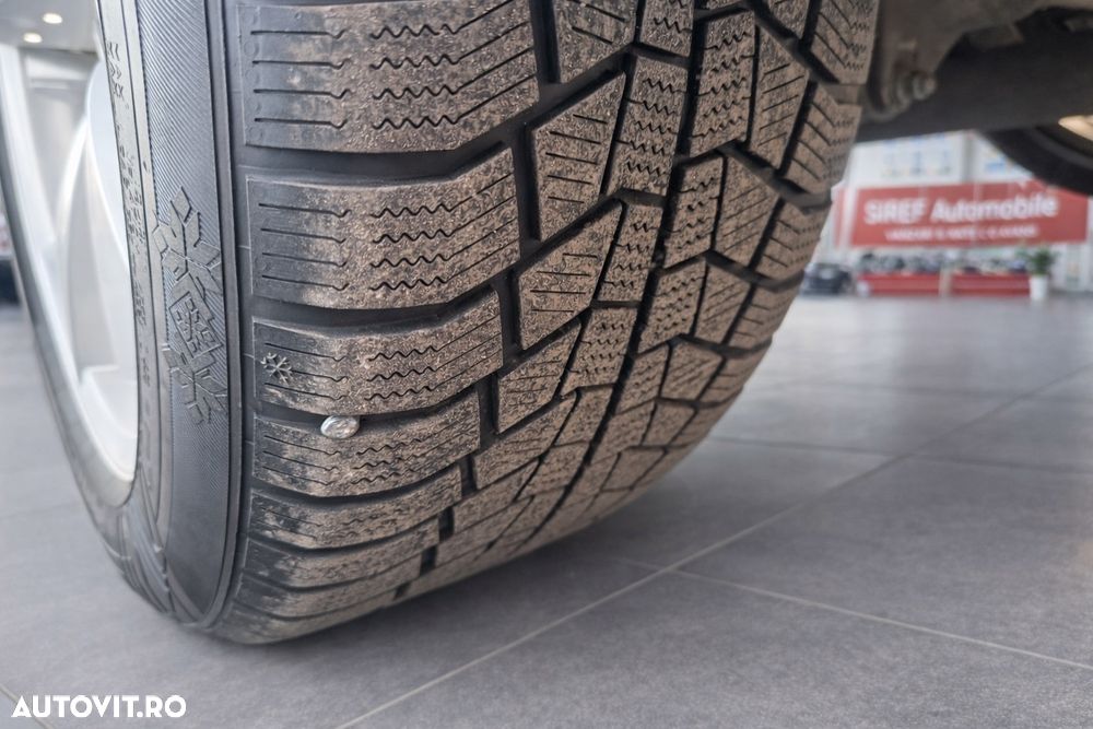 BMW Seria 5 525d Aut. - 10