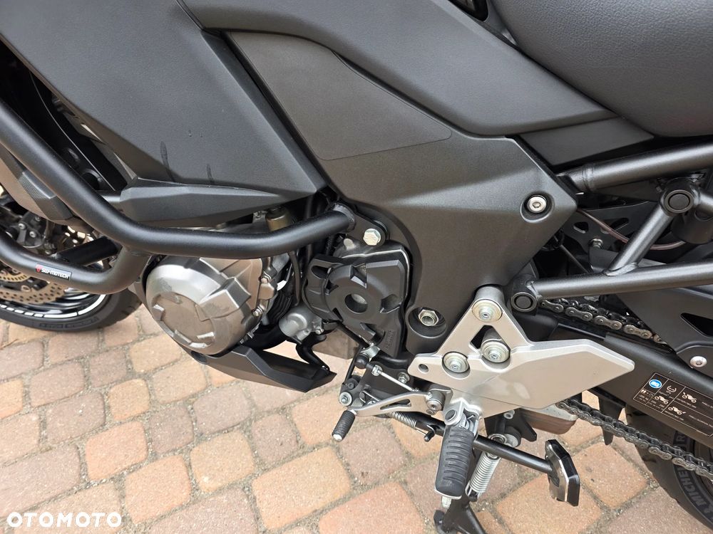 Kawasaki Versys 1000 - 16