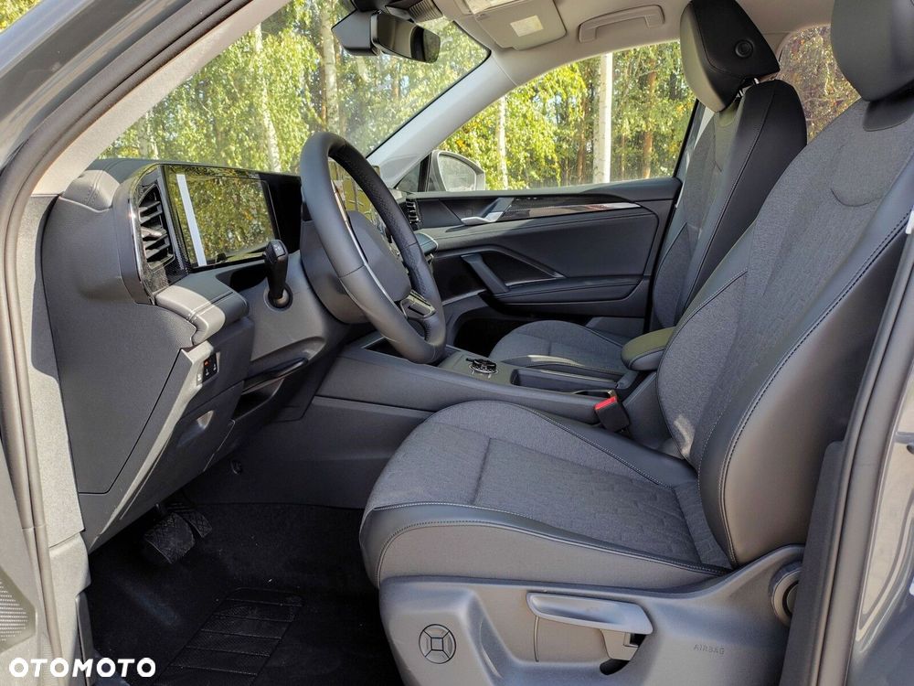 Volkswagen Tiguan - 14