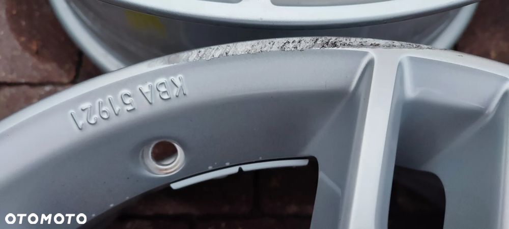 Felgi Aluminiowe Ronal Ford Transit Custom Tourneo Custom 17Cali 5x160 7Jx17 Et53 Ø65,1mm - 10