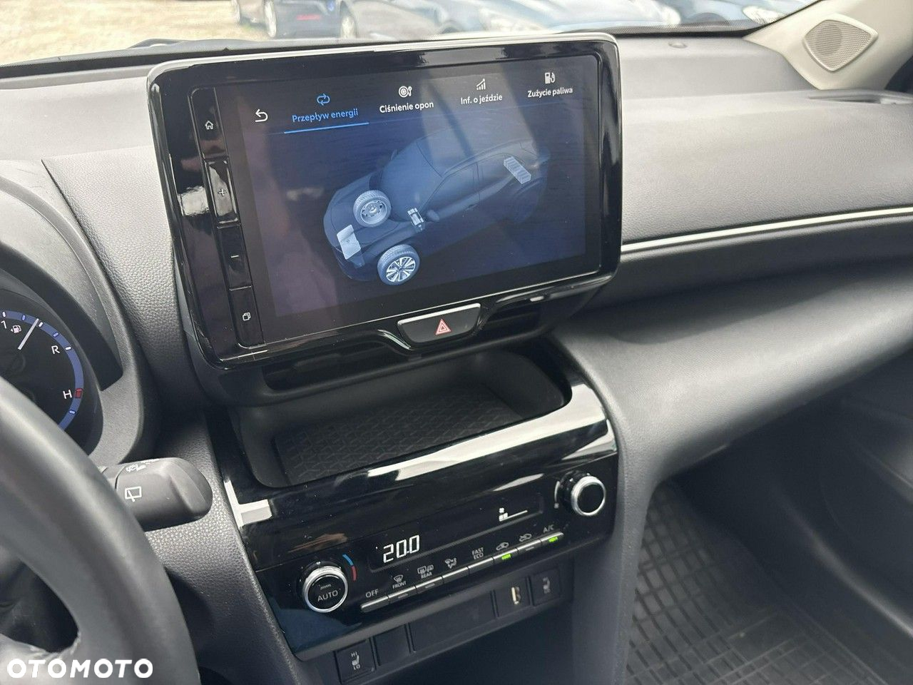 Toyota Yaris Cross Hybrid 1.5 Dynamic - 23