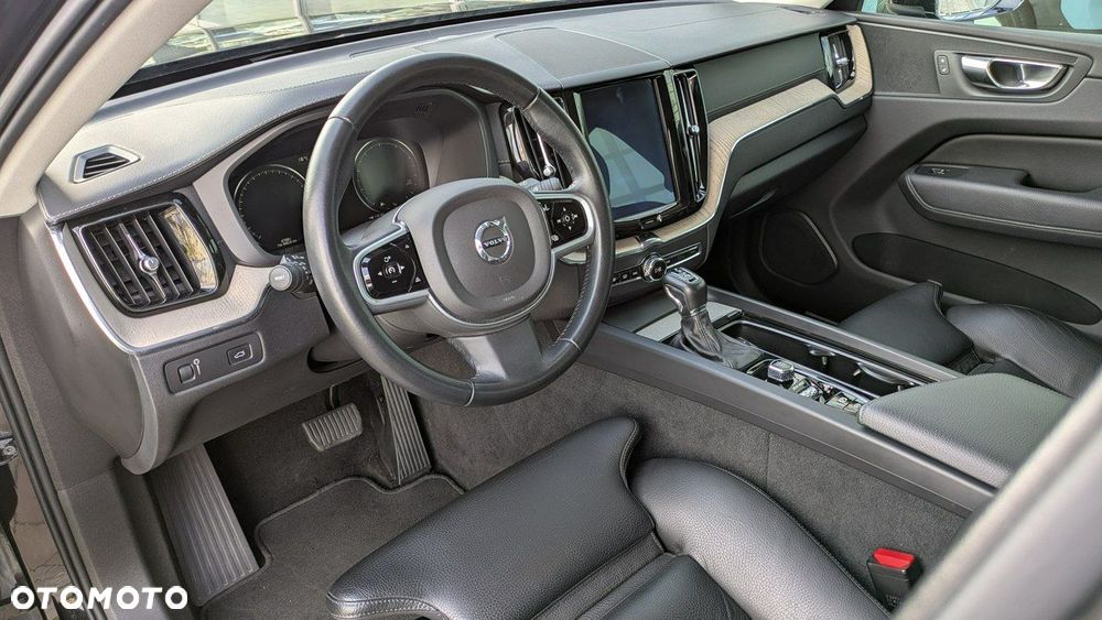 Volvo XC 60 T5 GPF Inscription - 9