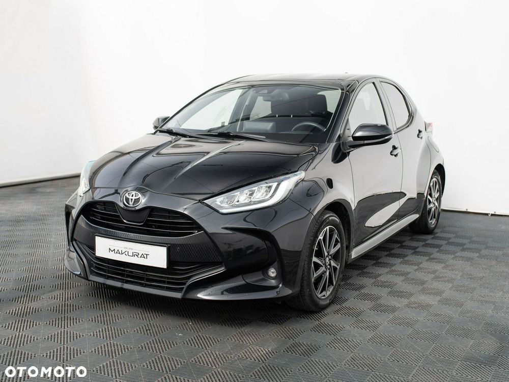 Toyota Yaris 2023 photo 2