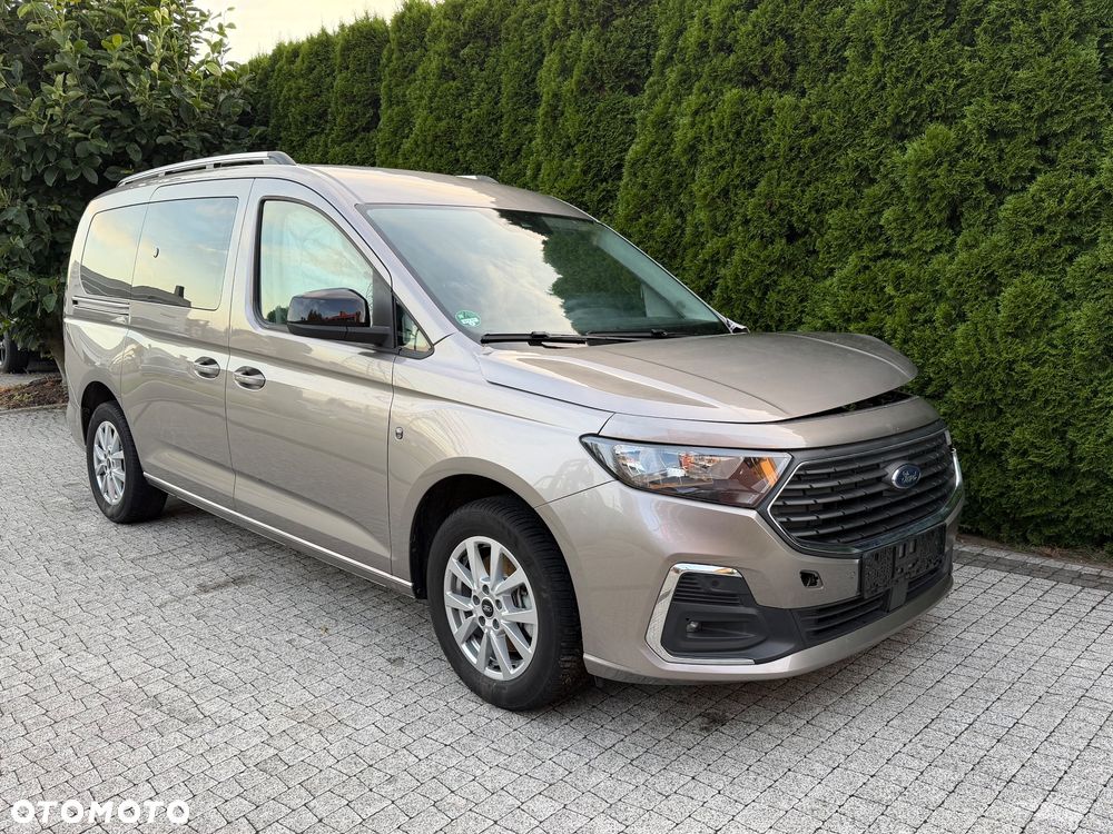 Ford Tourneo Connect Grand - 1