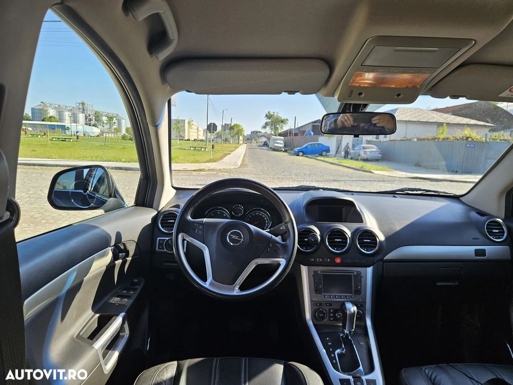 Opel Antara - 10