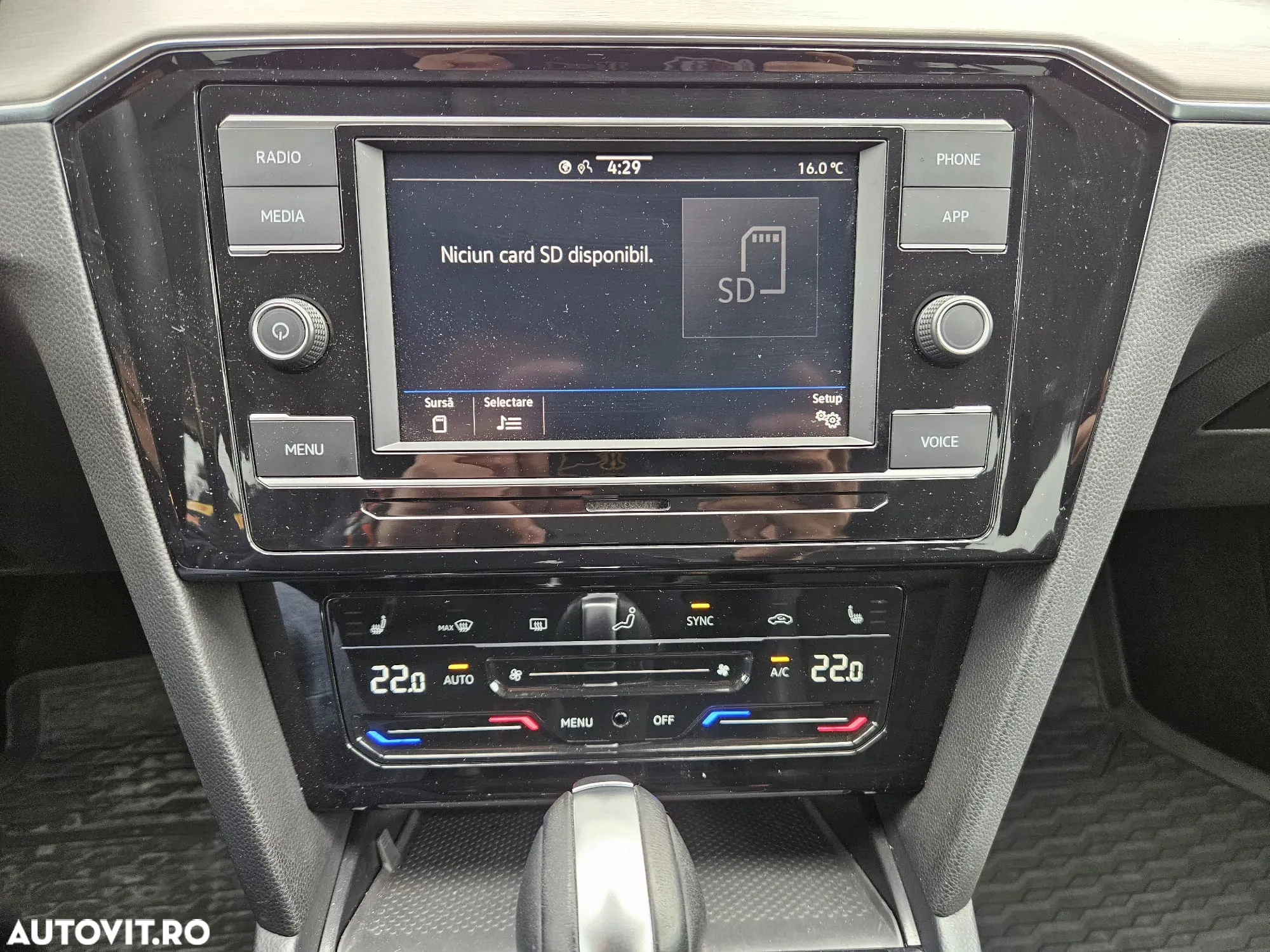Volkswagen Passat 2.0 TDI DSG Highline - 17