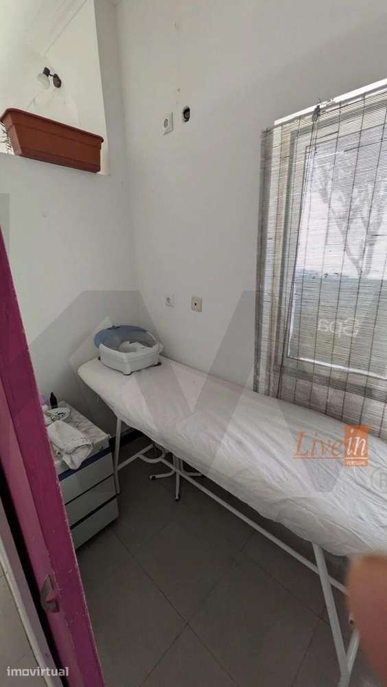 Loja Comercial com 28m2 para Arrendar em São Domingos de Rana (Cascais - Grande imagem: 4/8