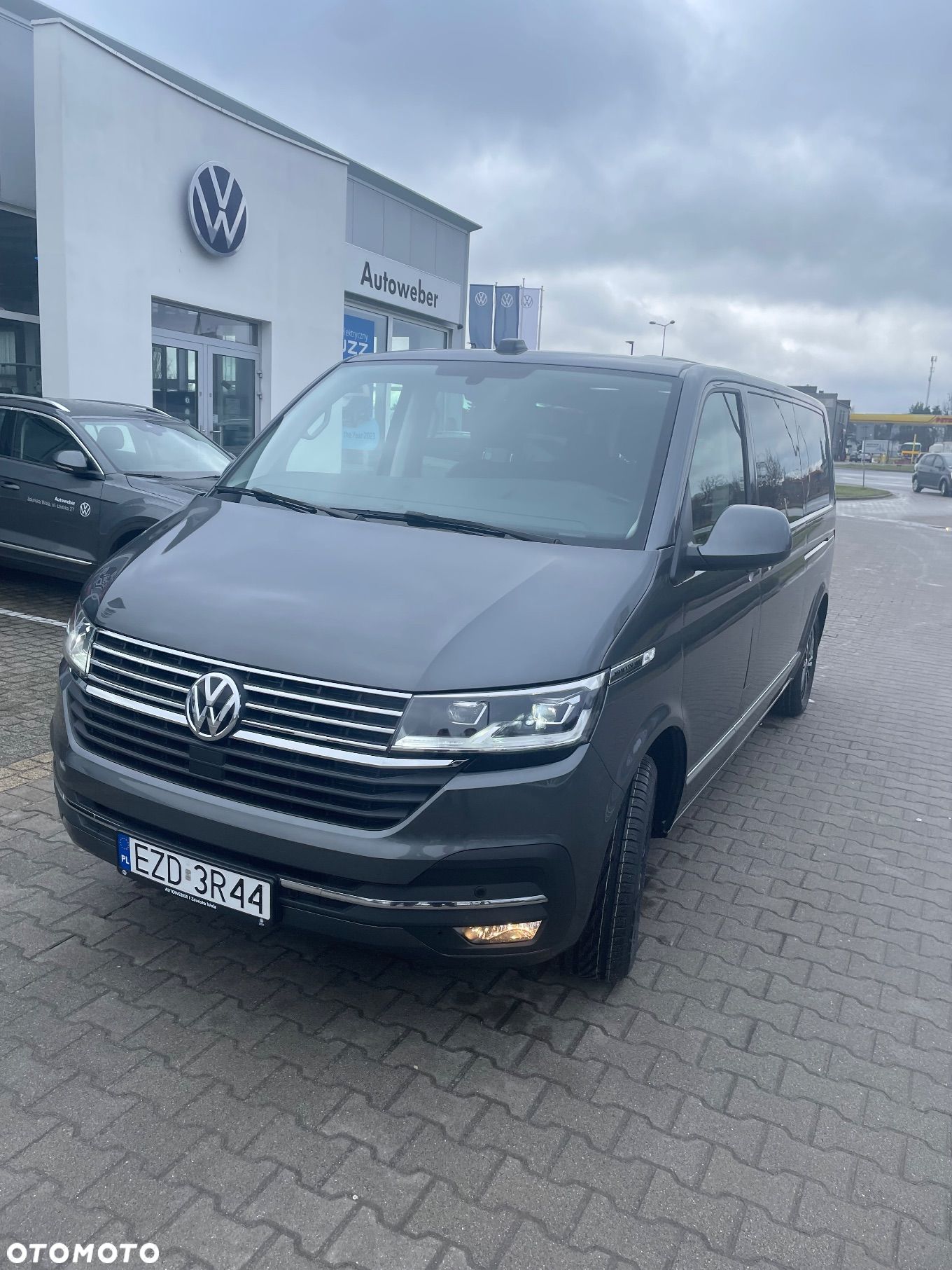 Volkswagen Multivan - 1
