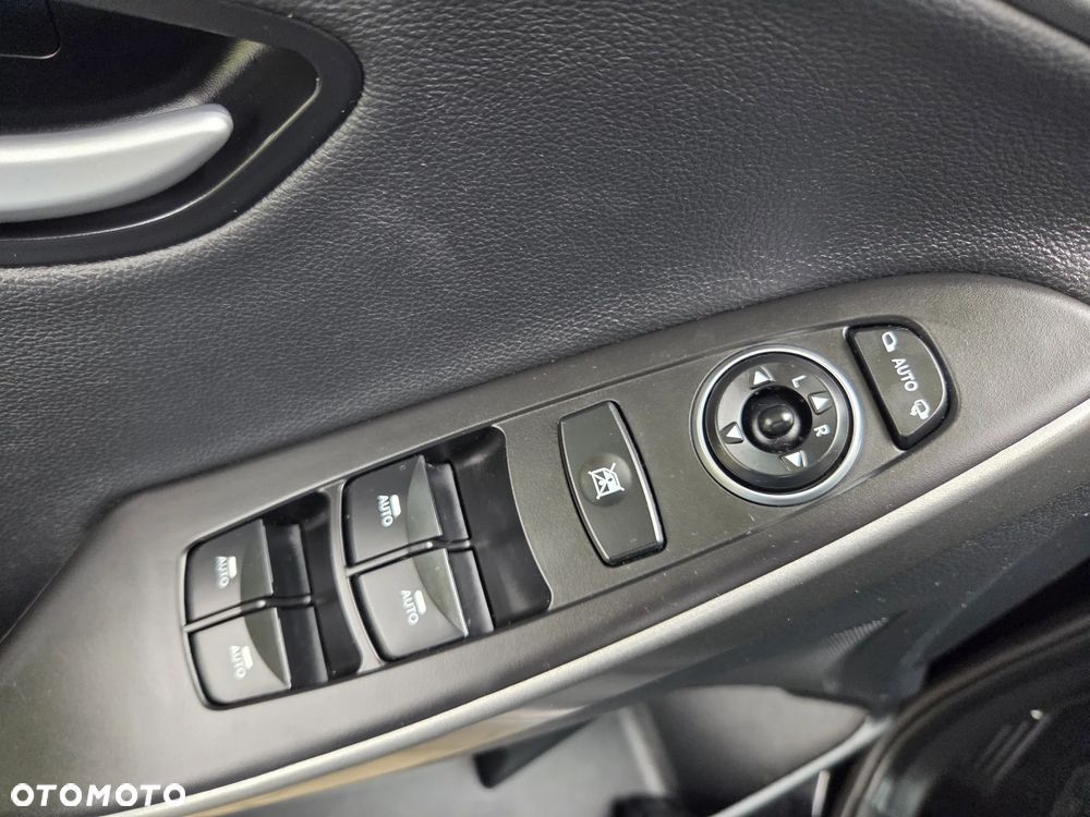 Hyundai i30 i30cw 1.6 CRDi Trend - 21