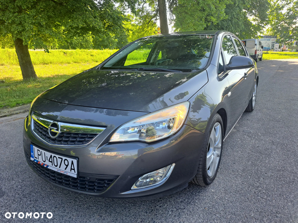 Opel Astra 1.4 Turbo Sport