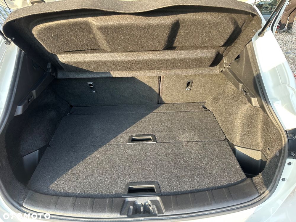 Nissan Qashqai 1.3 DIG-T Tekna DCT - 29