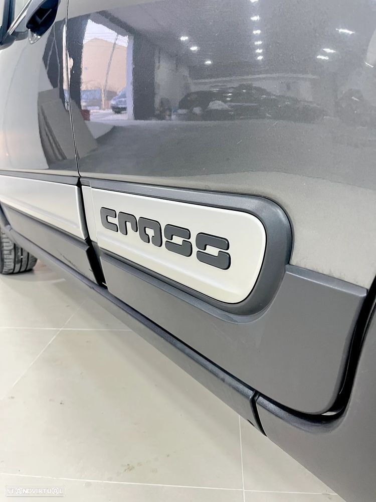 Fiat Panda 1.0 Hybrid Cross - 7