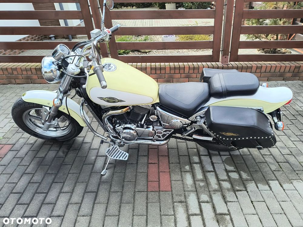 Suzuki Marauder - 1
