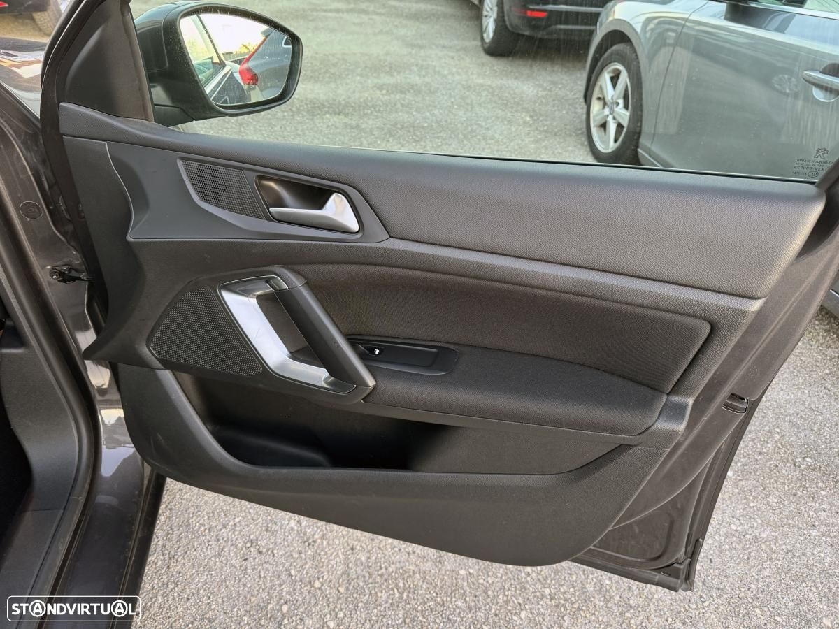 Peugeot 308 SW 1.6 BlueHDi Allure J17 - 24