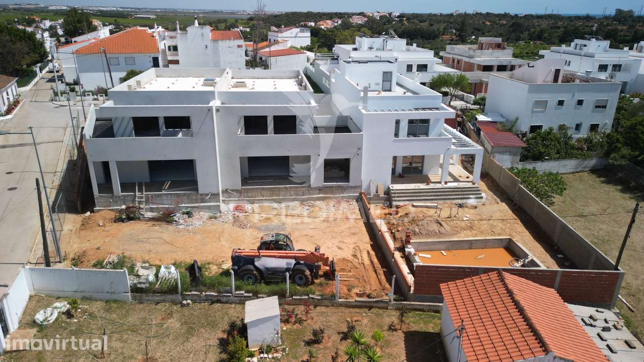 Moradia T3 com piscina perto da praia e campos de golfe - Grande imagem: 5/7