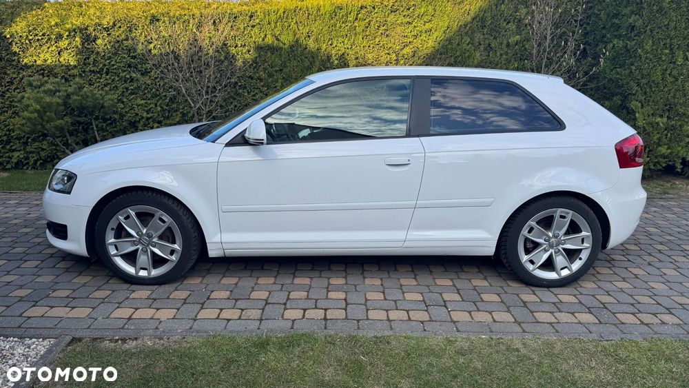 Audi A3 3-drzwiowe 1.4T FSI Ambiente - 7