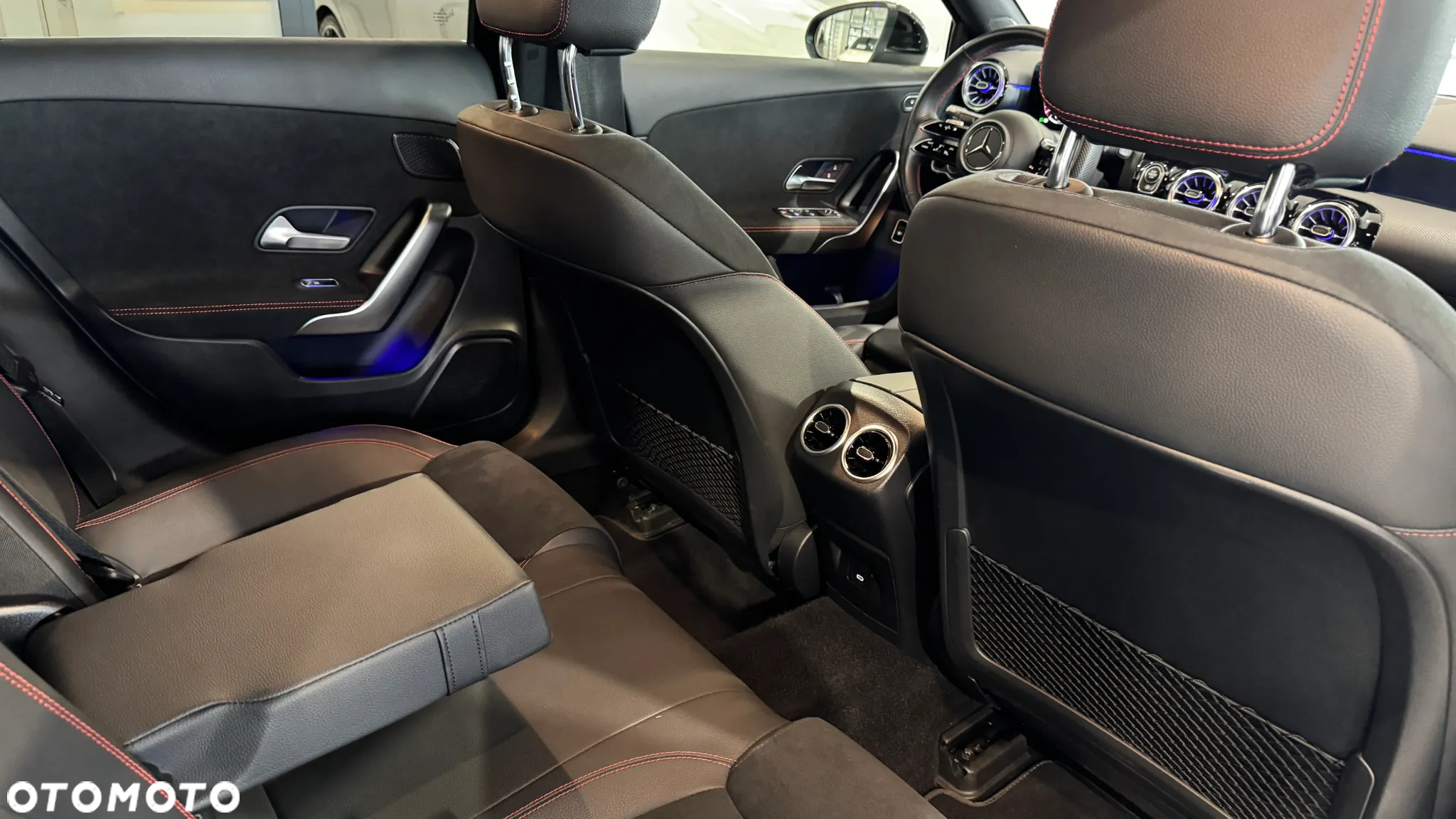 Mercedes-Benz Klasa A 220 4-Matic AMG Line 7G-DCT - 34