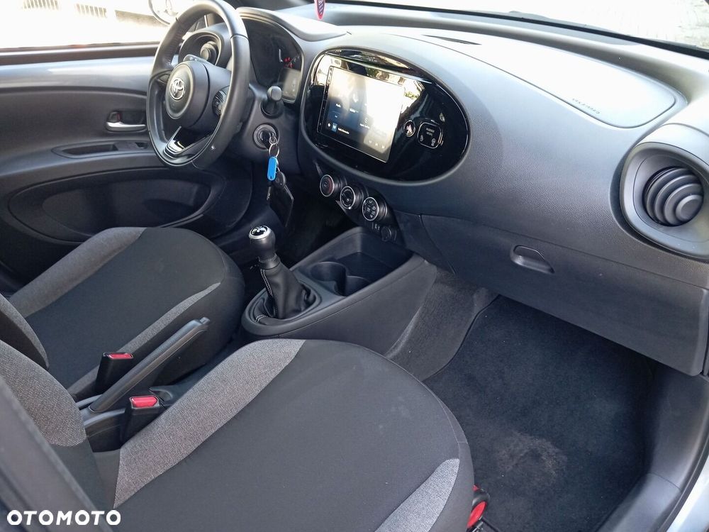 Toyota Aygo X - 12