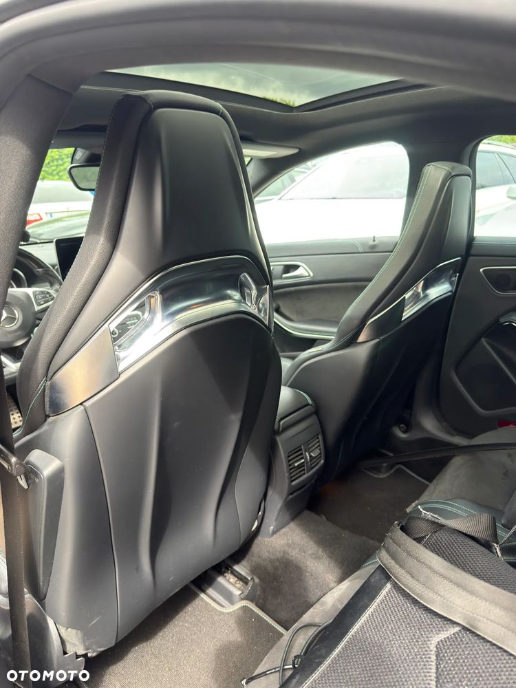 Mercedes-Benz CLA 250 Sport 4-Matic - 13