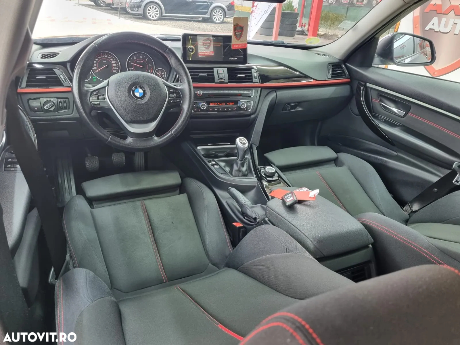 BMW Seria 3 318d - 15