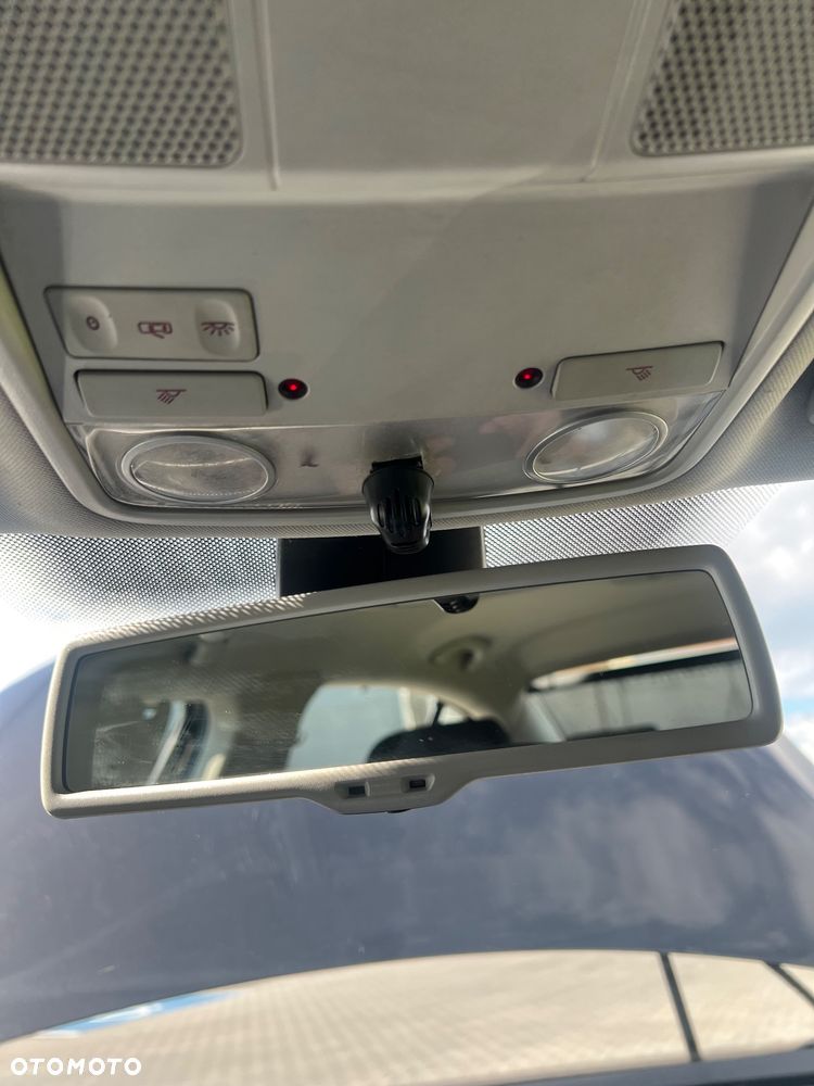 Volkswagen Passat 2.0 TDI DPF Comfortline DSG - 20