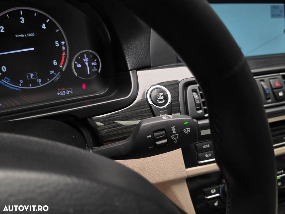BMW Seria 5 520d Sport-Aut. - 28