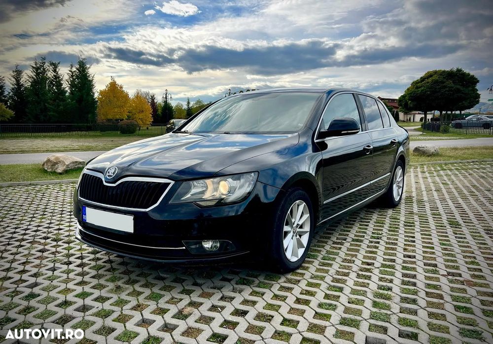 Skoda Superb 2.0 TDI Ambition - 1