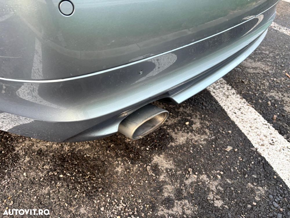 BMW Seria 3 320d DPF Touring - 23