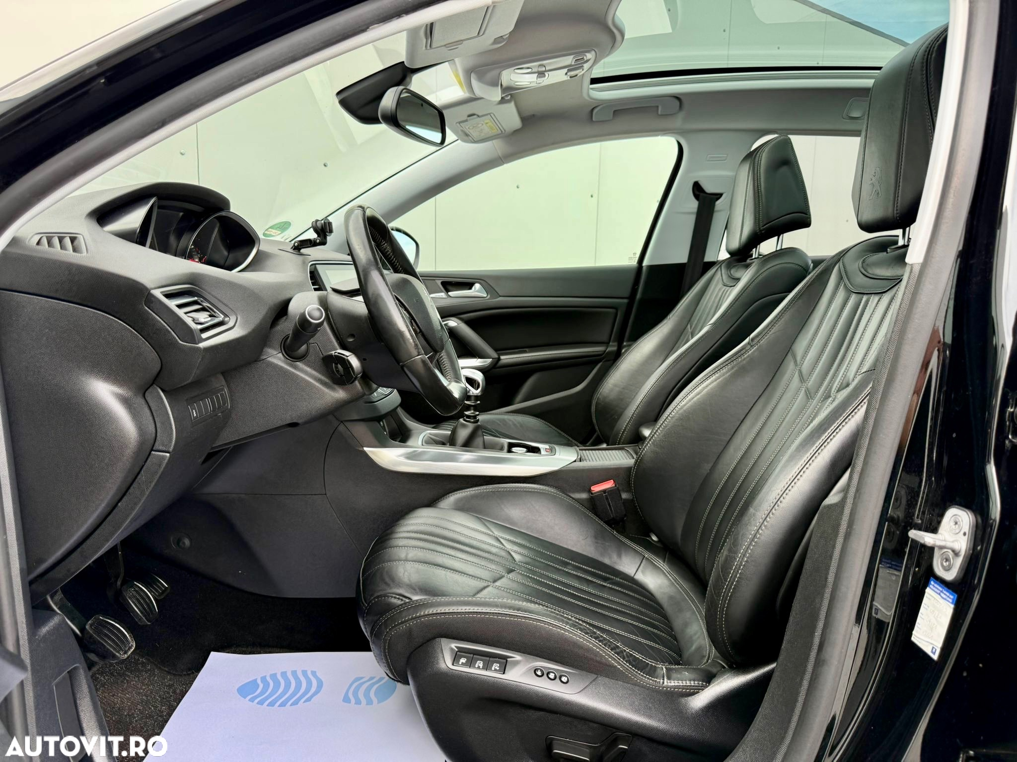 Peugeot 308 1.6 THP Allure - 6