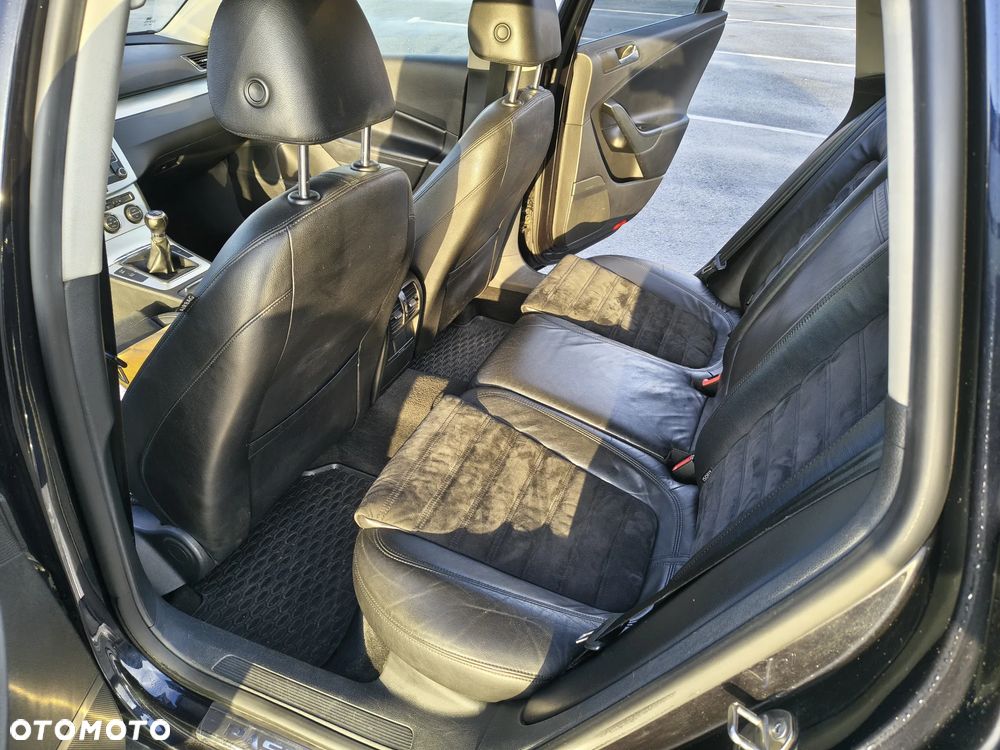 Volkswagen Passat Variant 2.0 TDI DPF Highline - 9