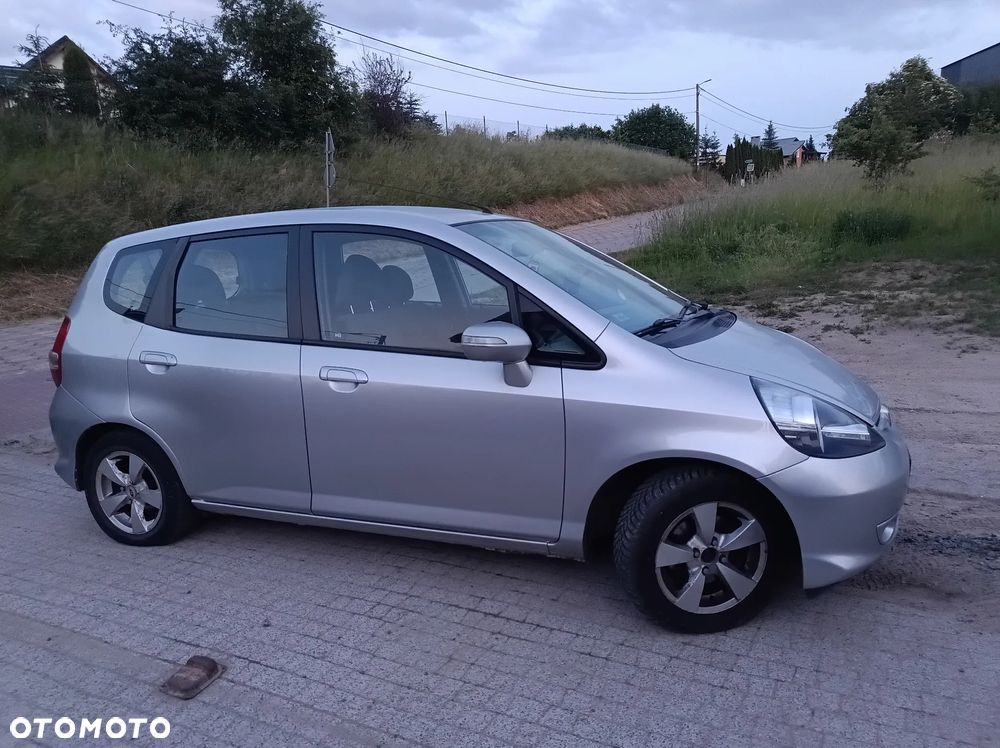 Honda Jazz 1.4 LS Funky - 2