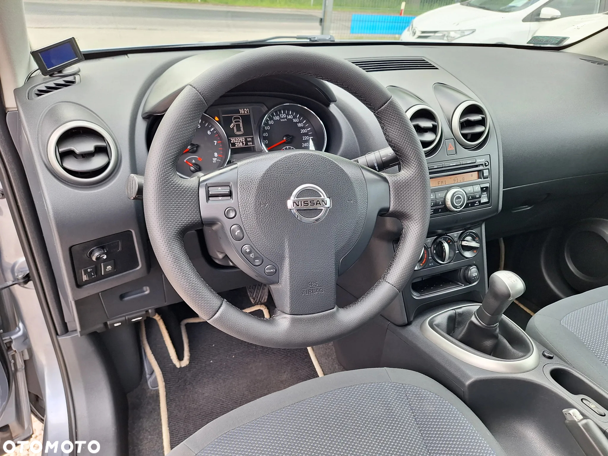 Nissan Qashqai 1.6 acenta - 9