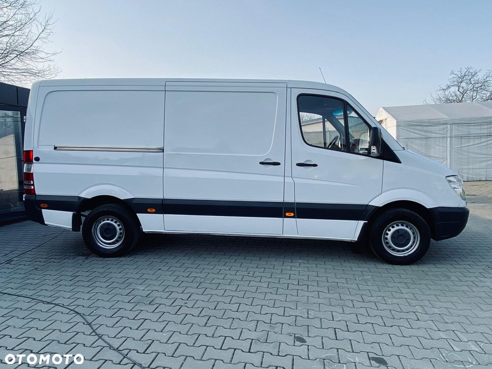 Mercedes-Benz SPRINTER - 4